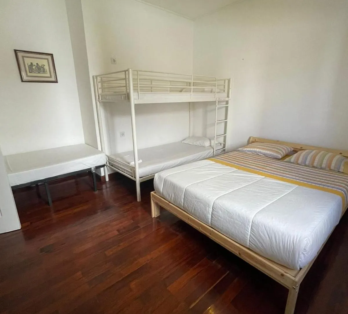 Blife Sun Hostel & Rooms Faro