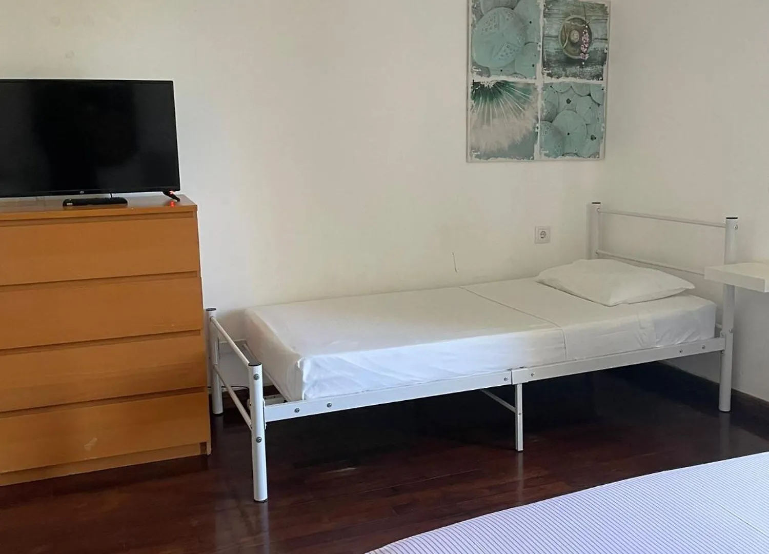 Blife Sun Hostel & Rooms Faro 0*,  Portugal