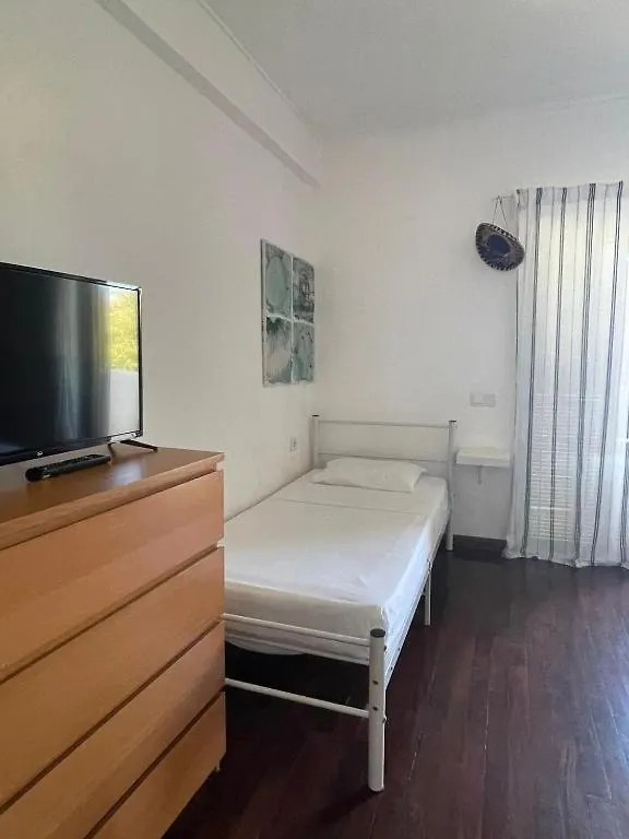 Blife Sun Hostel & Rooms Faro