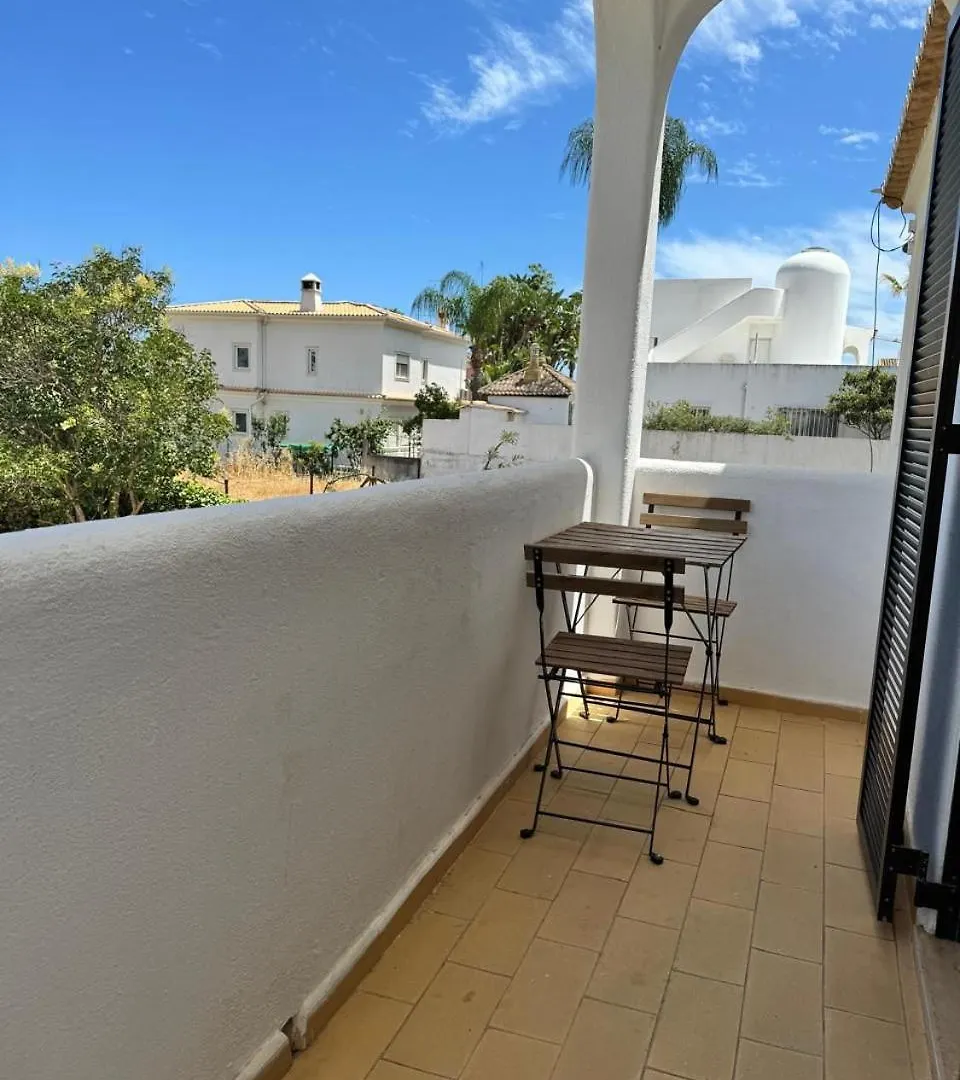 Blife Sun Hostel & Rooms Faro